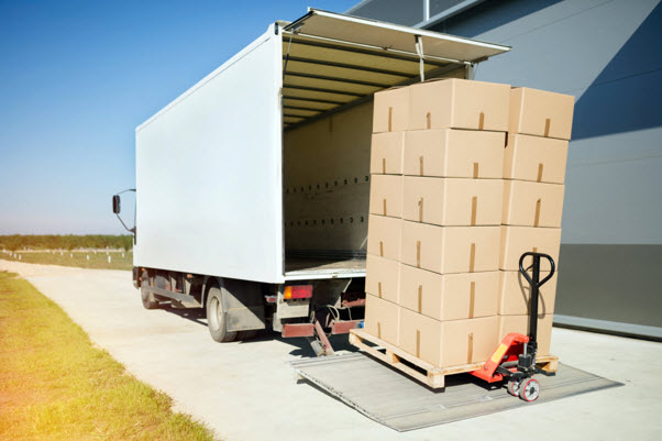 Efficient cargo and truck delivery services between Singapore and Malaysia