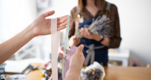 Elegant gift wrapping using nylon satin ribbon