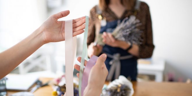 Elegant gift wrapping using nylon satin ribbon