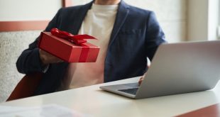 Singapore customized gifts
