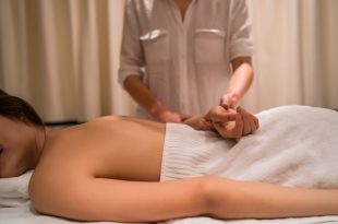 Professional tantric massage therapist Singapore