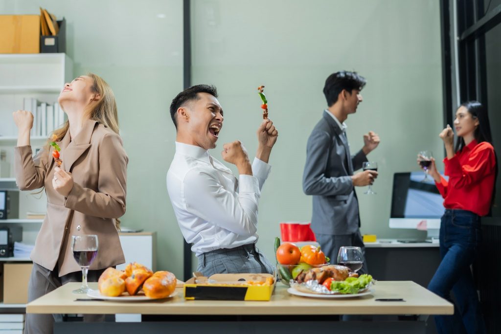 Comparison of poor and well-planned corporate event venues