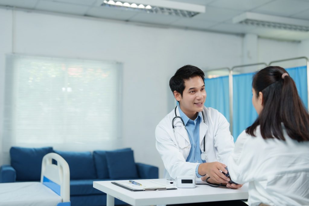 Onsite health screening Singapore conducted at workplace