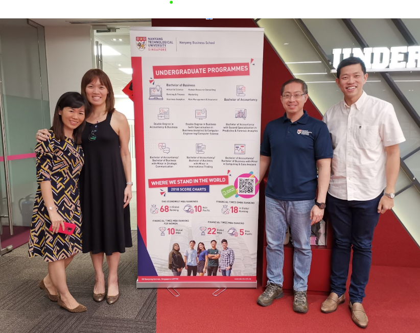 The iClick Media team