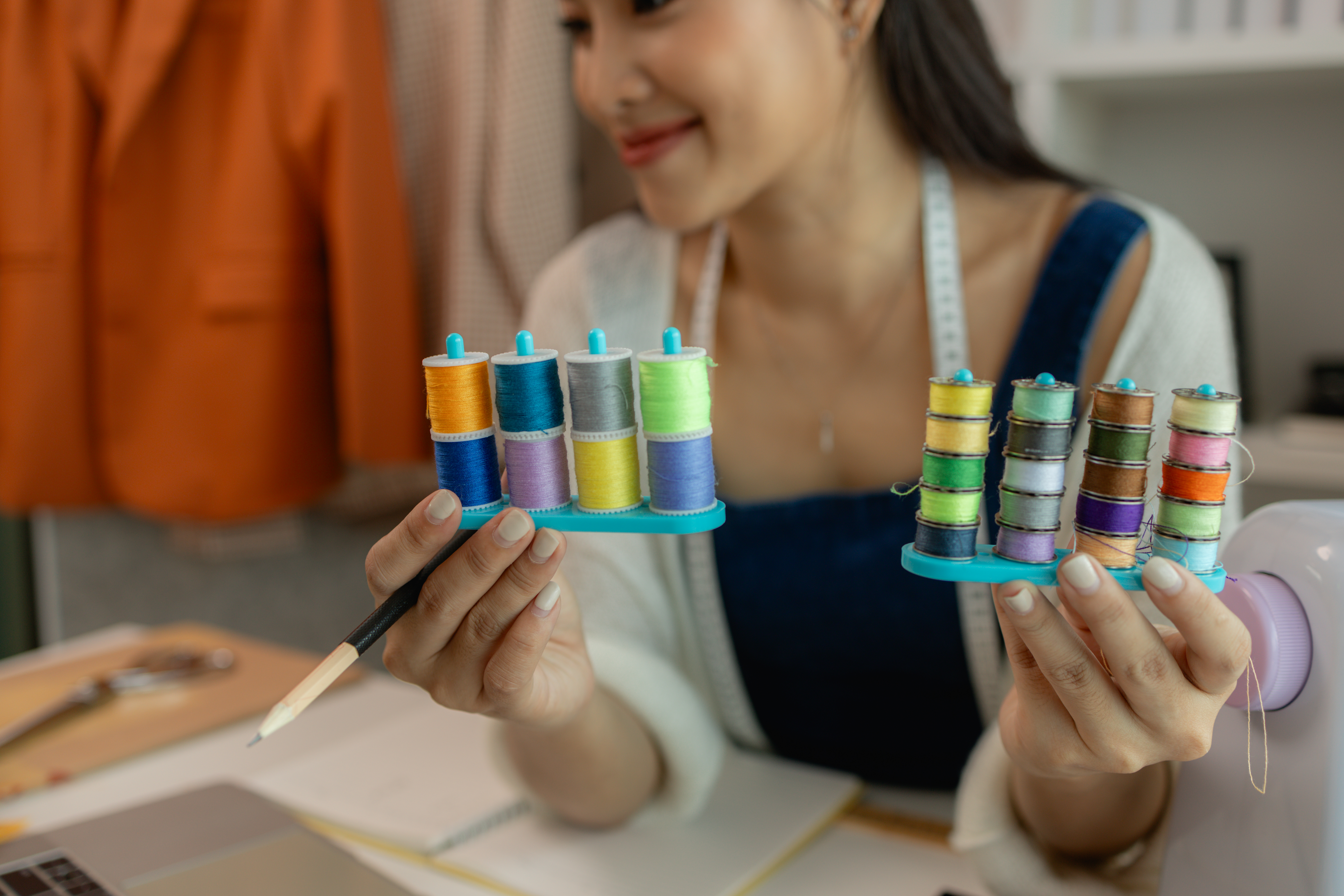 premium zipper Singapore collection for garments and bags
