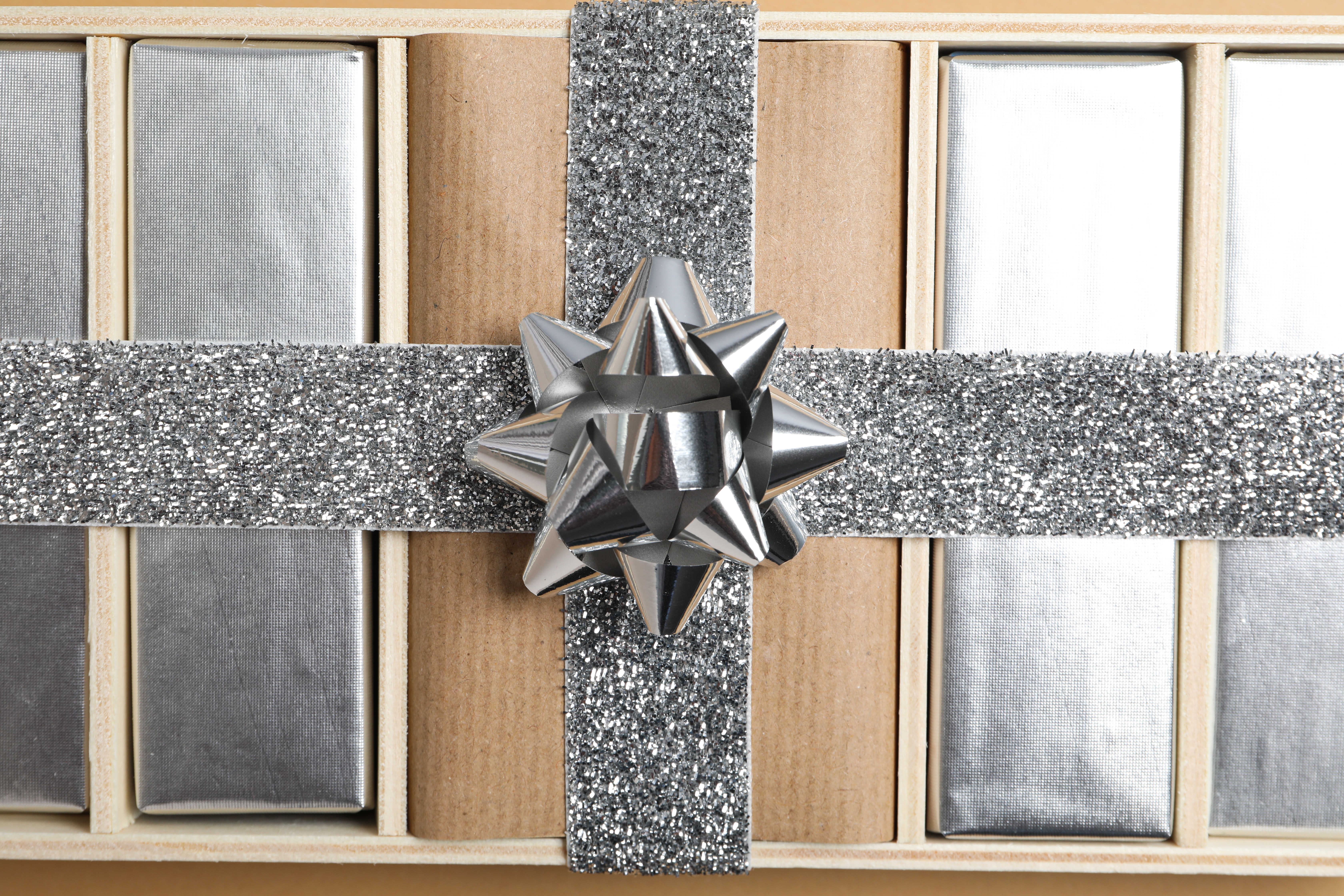 Metallic Ribbon Singapore corporate gift wrapping with elegant finish