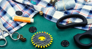 premium zipper Singapore collection for garments and bags