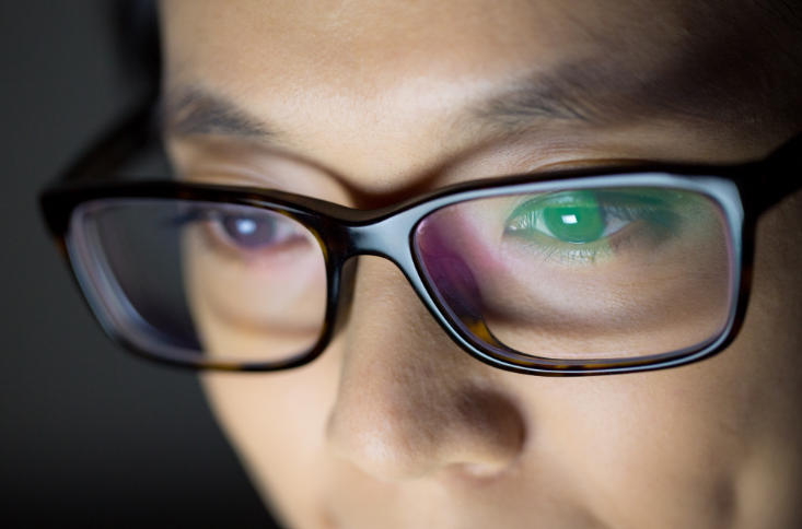 Eye reflections with glasses