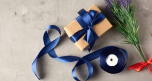 Customised ribbon Singapore used for corporate gift wrapping