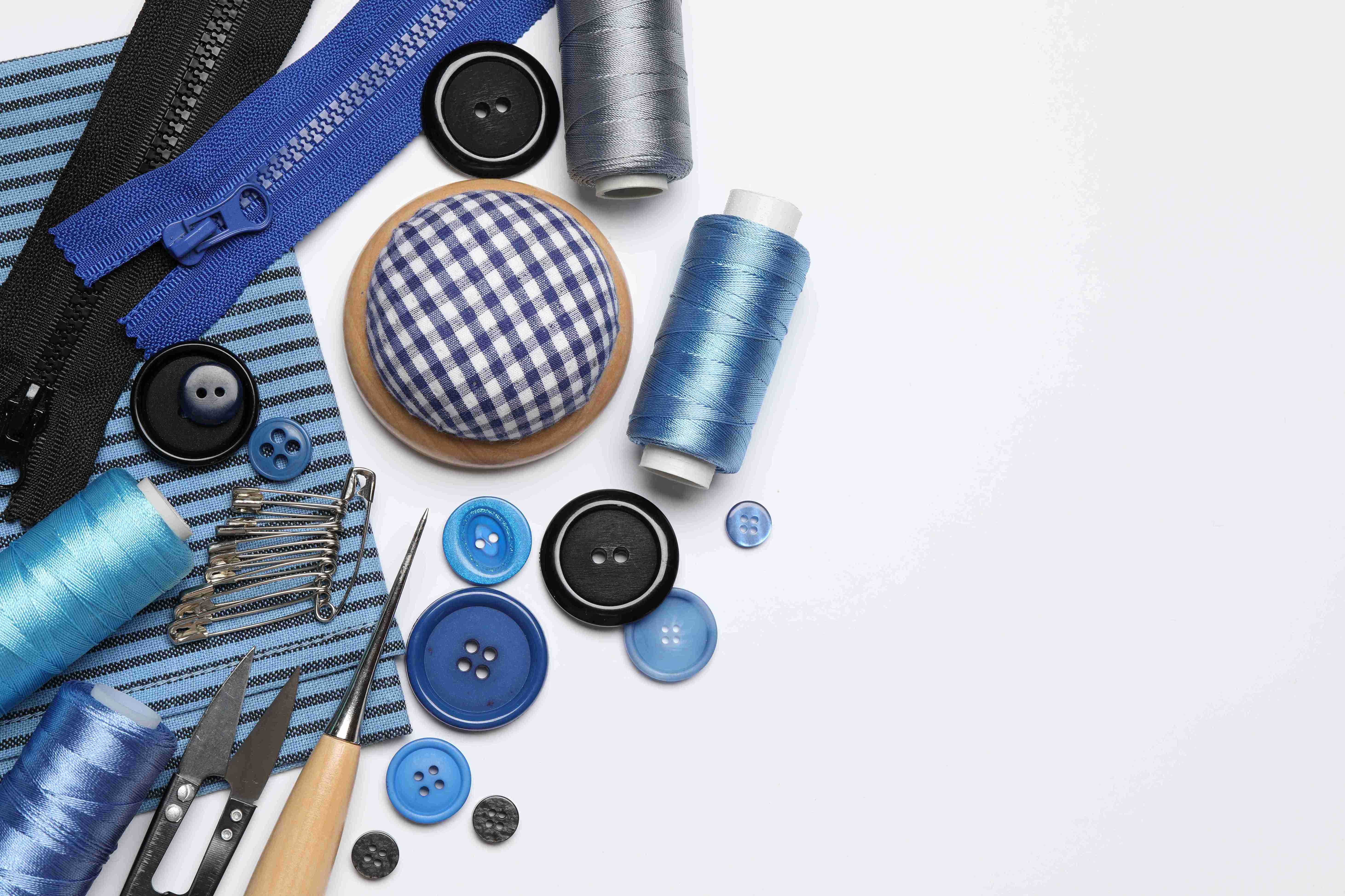 Premium zipper in Singapore used for luxury apparel manufacturing