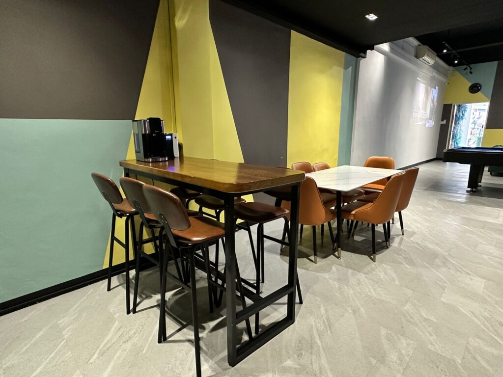 Small corporate party venue in Singapore for team gatherings