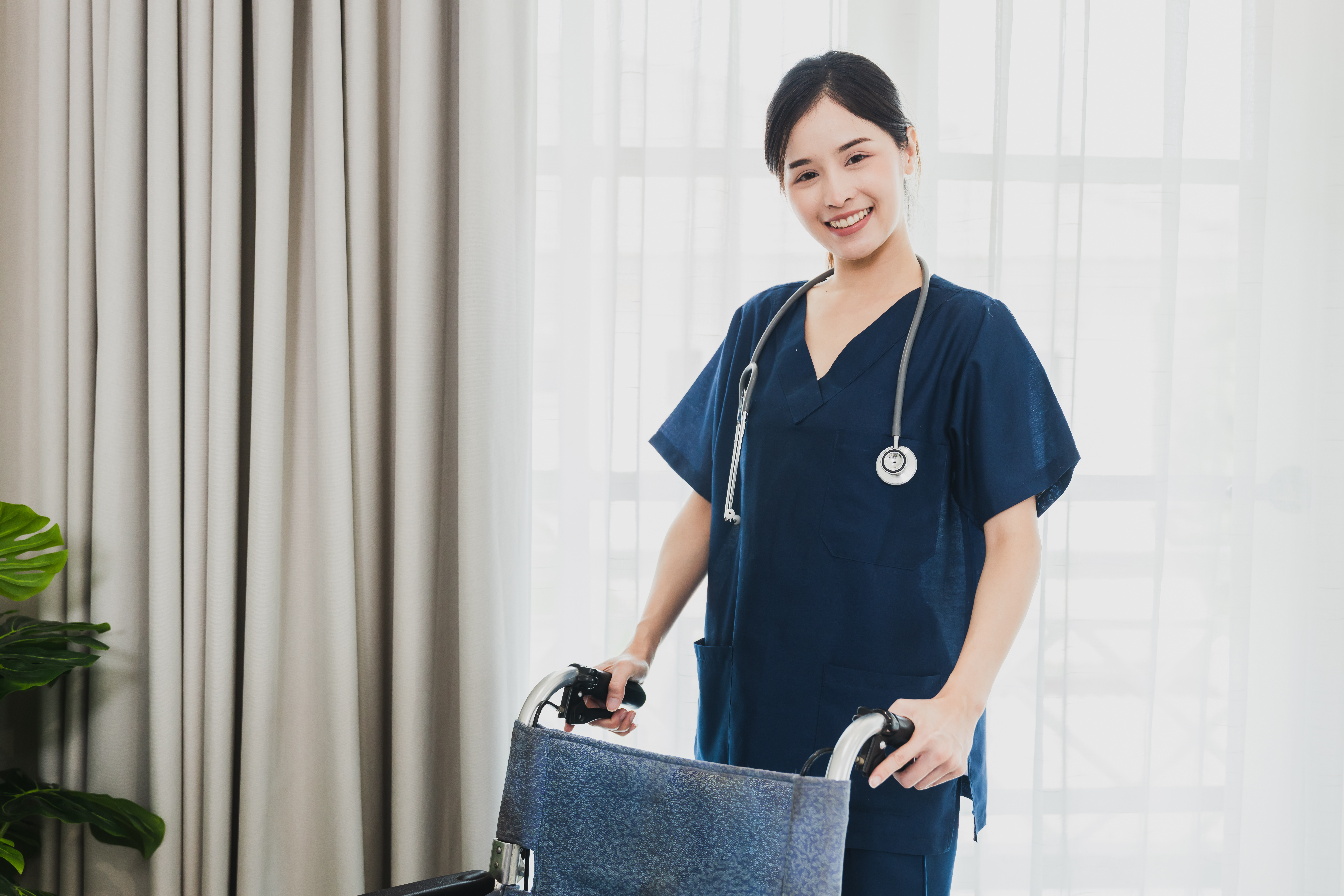 Home nursing care services in Singapore for elderly and recovering patients