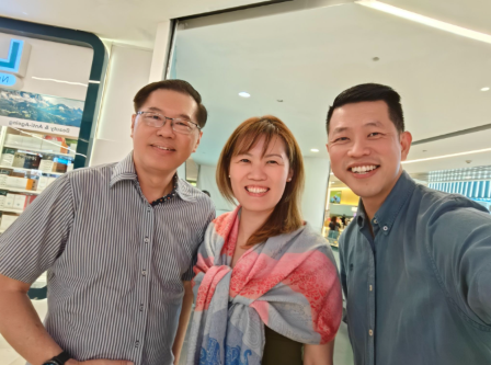 From left: Mr Goh Sik Ngee, Ms Cindy Chong and Mr Terence Sim of iClick Media.